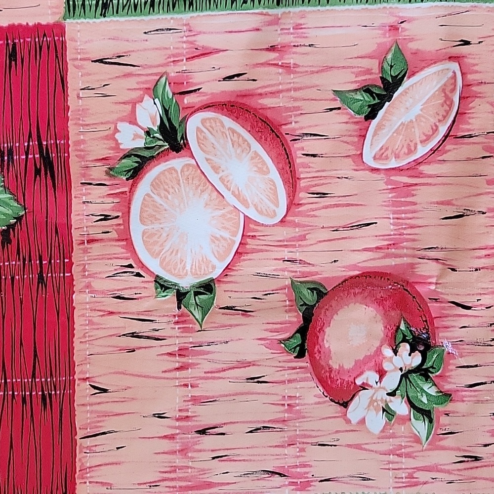 Oilcloth Tablecloth 1980's. Measures 9.5' by 3.9'. Beautiful Vibrant Colors. - Picture 16 of 16